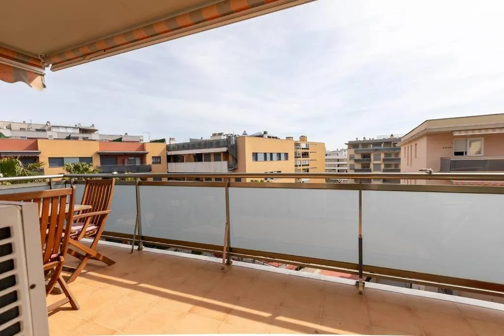 Just Oliver Holidays - Maldivas I La Pineda Spain
