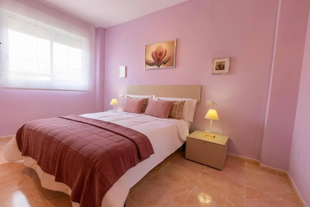 Just Oliver Holidays - Maldivas I La Pineda Spain